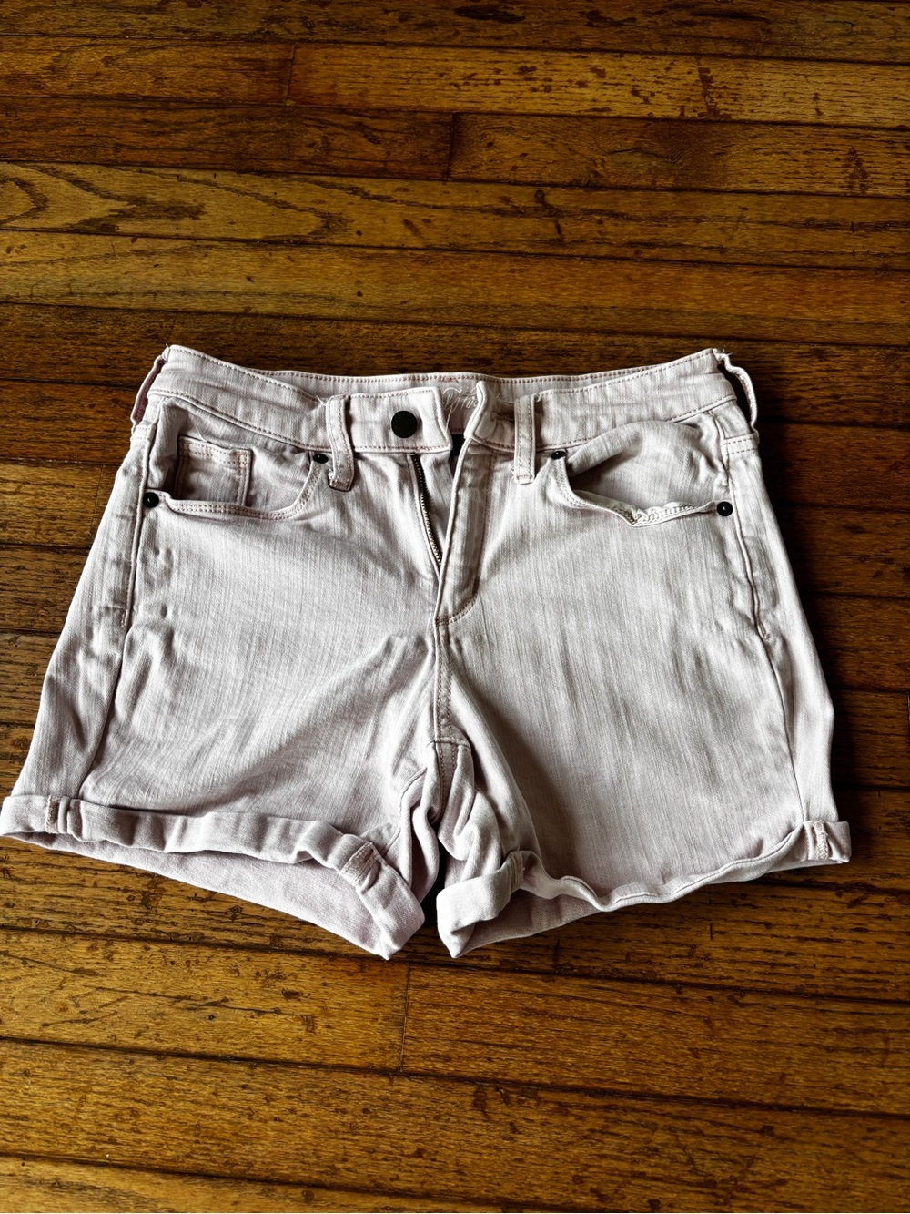 Womens Universal Thread pink shorts size 2/26